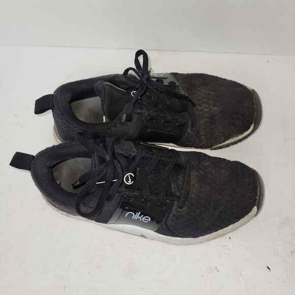 Nike Shoes Womens Sz 6 Black CK2576 001 Running Athletic Gym Training Track Run - Picture 3 of 16